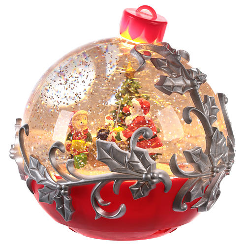 Palla di vetro con Babbo Natale su slitta 15x15 cm - Officine Monastiche